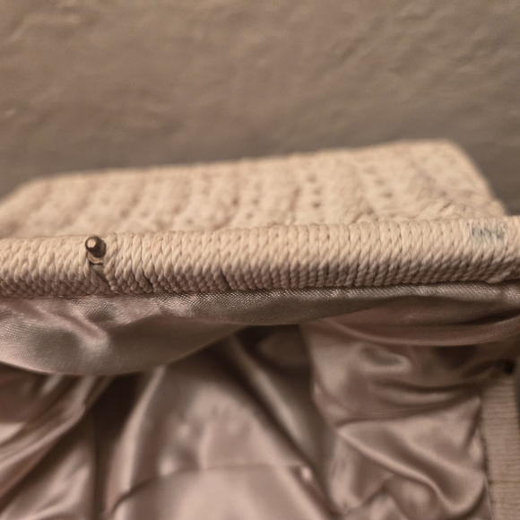 Vintage 60s Crochet Top Handle Handbag Ivory Kiss Lock - Picture 6 of 7